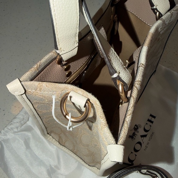 Coach small Beige Signature Jacquard Cream Leather Stripe Dempsey 22 Satchel - Picture 3 of 15
